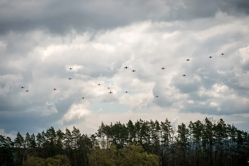 Autonomous UAV swarm formation