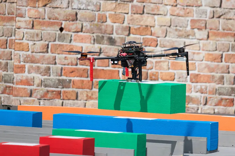 Drone assembling a wall